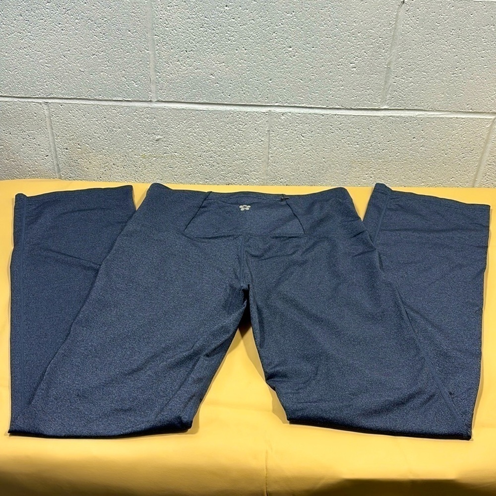 Tuff athletics navy leggings​​​​​​​​